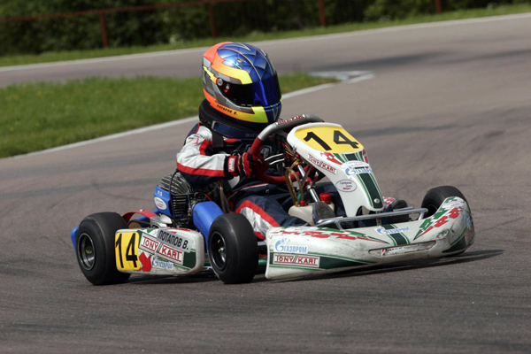 Картинг в Абакане. ULTRA ПОДАРКИ. Купить картинг в Абакане. Попробуйте участие в настоящей гонке и получите порцию незабываемых эмоций. Гонки на картах - это приятно и доступно. Сервис UltraPodarki.ru 8 800 505 95 30. Картинг Абакан, картинг, гонки на картах Абакан, гонки на картах, езда на карте Абакан, езда на карте, купить картинг Абакан, купить картинг, картинг цена Абакан, картинг цена, картинг клуб Абакан, картинг клуб, картинг центр, картинг центр Абакан