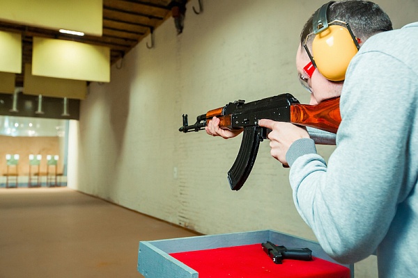 Стрельба из боевого оружия. Боевой тир в Абакане. Ultra Подарки. Стрельба из боевого оружия #в Томске#в. Попробуйте настоящую стрельбу из огнестрельного оружия в боевом тире. UltraPodarki.ru 8 800 505 95 30.. Стрельба из боевого оружия Абакан, боевой тир Абакан, стрельба из огнестрельного оружия Абакан, Стрельба из боевого оружия, Стрельба Абакан, стрельба из пистолета Абакан, стрельба из карабина Абакан, стрельба из снайперской винтовки Абакан