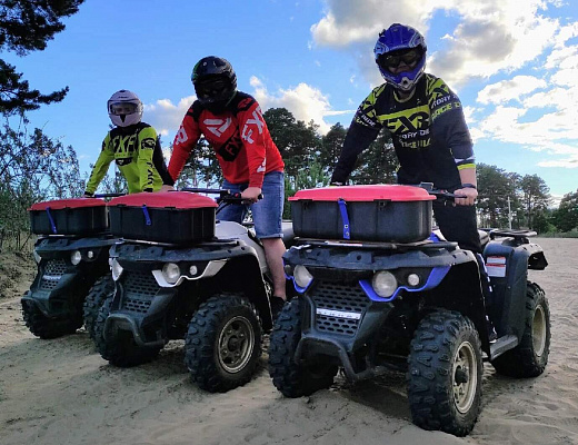 Катание на квадроциклах в Абакане. Подарочные сертификаты Ultra Подарки. Подарочный сертификат на катание на квадроциклах в Абакане. Закажите прокат квадроциклов и наслаждайтесь активным отдыхом с друзьями. Выбирайте живописные маршруты для езды на квадроциклах. Сервис UltraPodarki.ru 8 800 505 95 30. Катание на квадроциклах, катание на квадроциклах Абакан, прокат квадроциклов, прокат квадроциклов Абакан, езда на квадроцикле, езда на квадроцикле Абакан, катание на квадроциклах зимой, Катание на квадроциклах летом, сертификат на катание на квадроциклах, сертификат квадроциклы, сертификат квадроциклы Абакан
