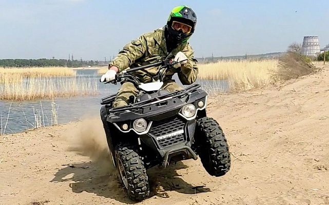 Катание на квадроциклах в Абакане. Подарочные сертификаты Ultra Подарки. Подарочный сертификат на катание на квадроциклах в Абакане. Закажите прокат квадроциклов и наслаждайтесь активным отдыхом с друзьями. Выбирайте живописные маршруты для езды на квадроциклах. Сервис UltraPodarki.ru 8 800 505 95 30. Катание на квадроциклах, катание на квадроциклах Абакан, прокат квадроциклов, прокат квадроциклов Абакан, езда на квадроцикле, езда на квадроцикле Абакан, катание на квадроциклах зимой, Катание на квадроциклах летом, сертификат на катание на квадроциклах, сертификат квадроциклы, сертификат квадроциклы Абакан
